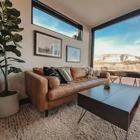 Abode At East Zion In The Fields Villa
